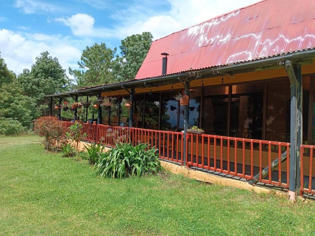 Chalets Amarelo Суеска Екстериор снимка